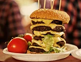 5 oryginalnych dodatków do burgerów - wypróbuj je!